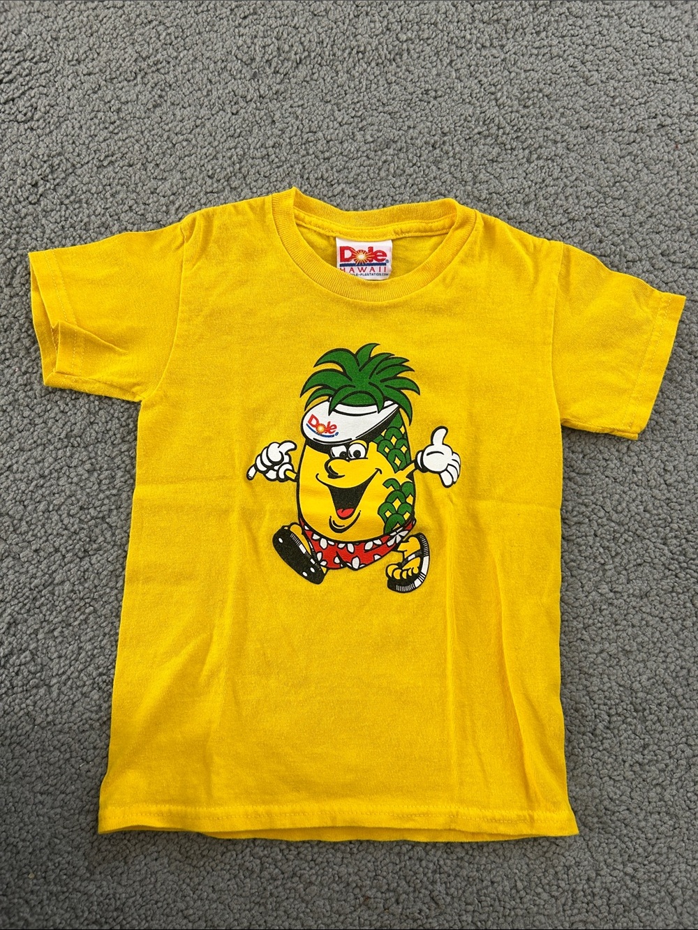 Vintage Hawaii Dole Pineapple Graphic Kids T-Shirt 2T
